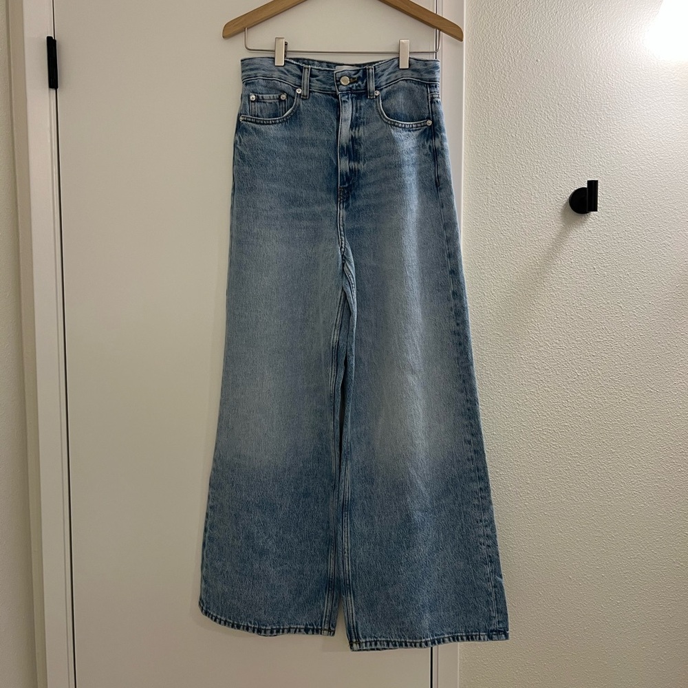 Ganni Soft Light Blue Wide-Leg Jeans - Picture 4 of 5